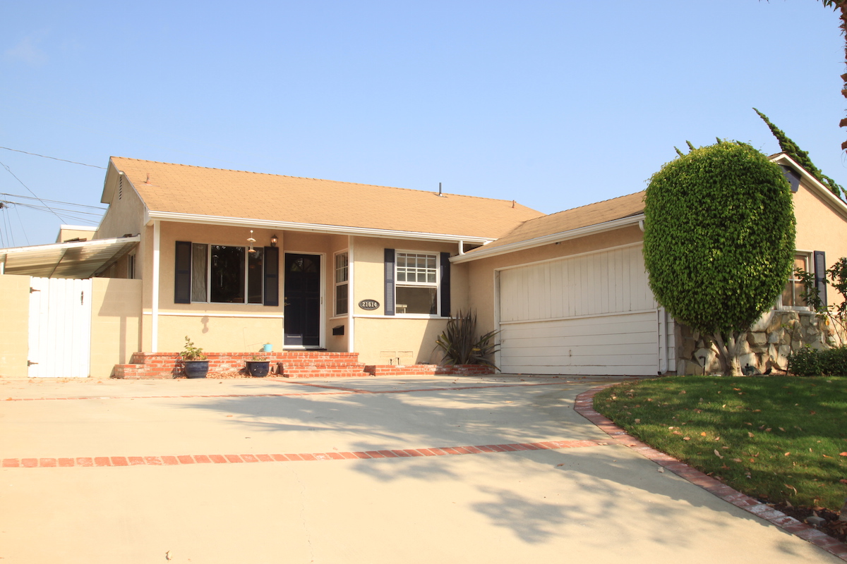 21614 Scannel Ave, Torrance CA 90503